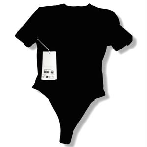 Lululemon t shirt bodysuit